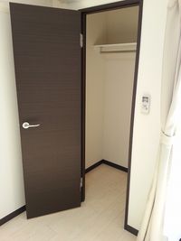 LEONEXT Hyde Park Storage