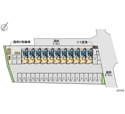 42438 Monthly parking lot