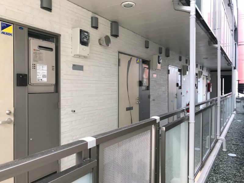 クレイノきよみ通り 玄関