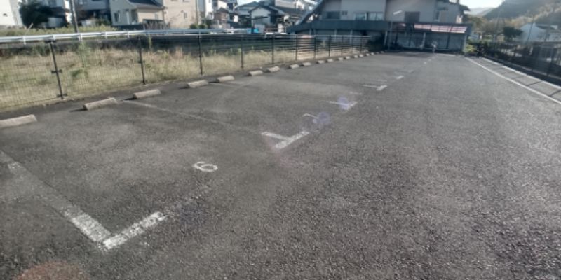 レオパレス裕也 駐車場