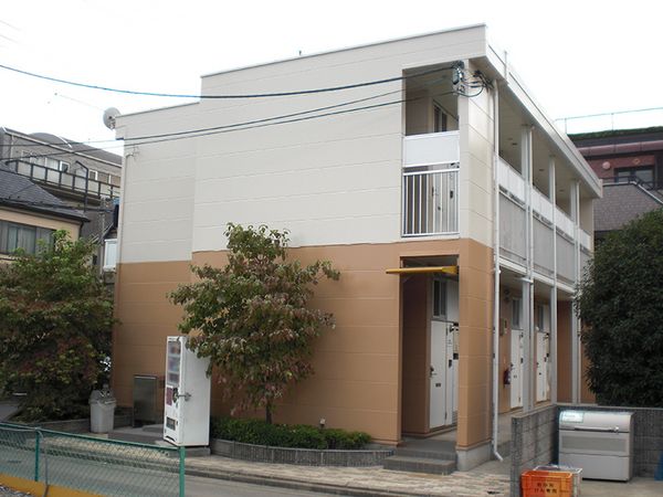 レオパレス東府中 外観