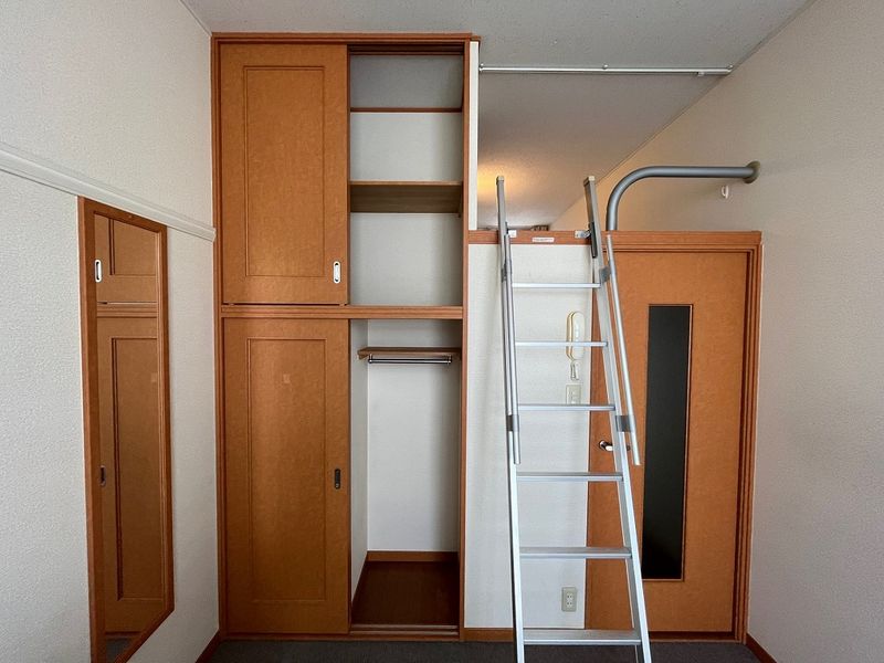 レオパレスヴァンⅡ 収納