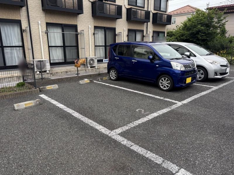 leopalace Saint Mary II 停车场