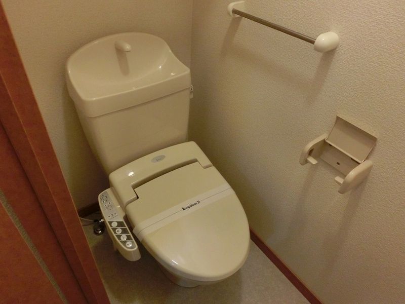 レオパレス宮﨑 トイレ