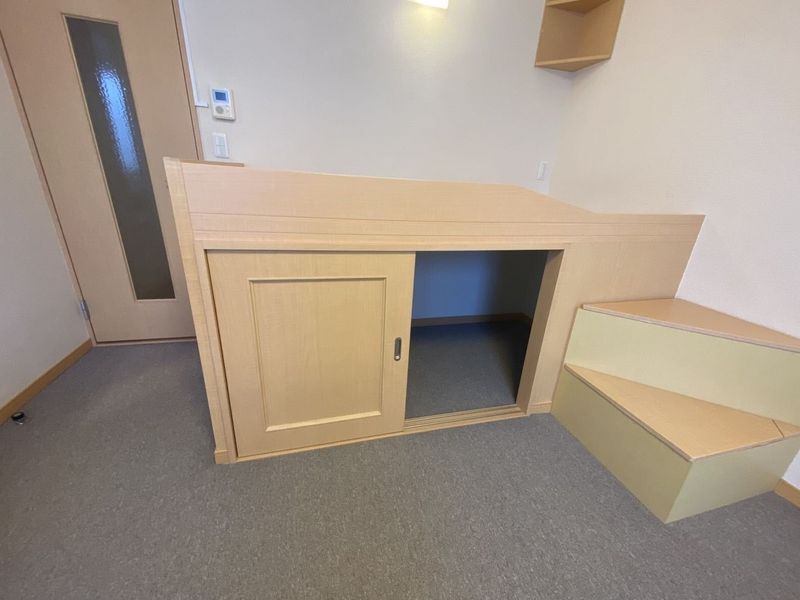 LEONEXT Moto Ueda East Storage