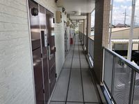 レオパレスエスト　ヴィラ 玄関
