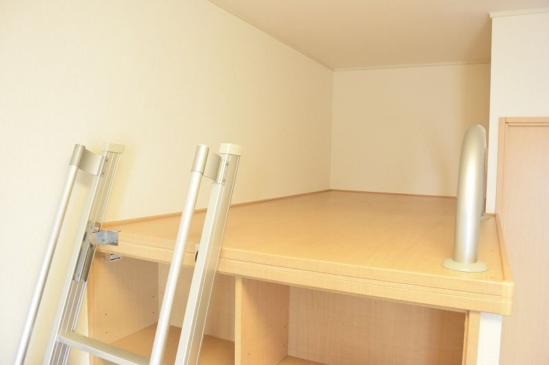 レオパレスグランデタカヤマⅡ 収納