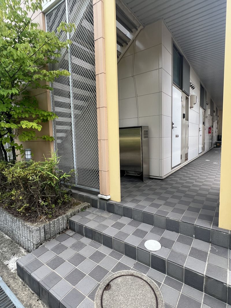 レオパレスプランドールⅡ エントランス