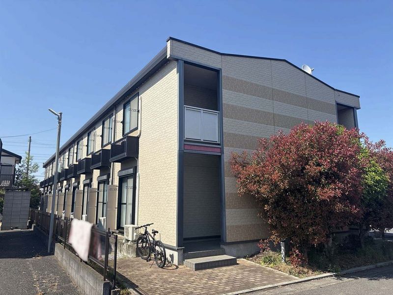 レオパレスフォレスト　浅羽野 外観