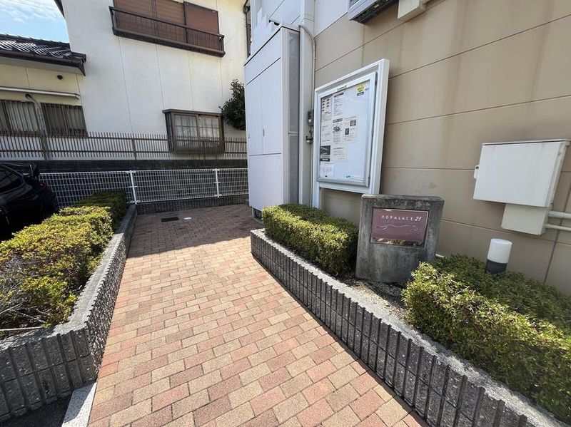 レオパレスＬＡ　ＶＩＴＡ山越 エントランス