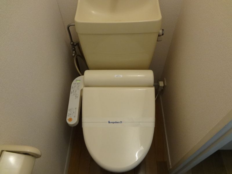 レオパレスひまわりくん トイレ