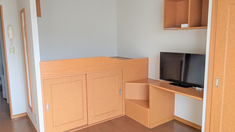 レオパレスアンソレイエ 寝室