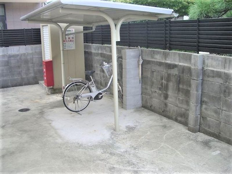レオパレス歌敷山 共用部分