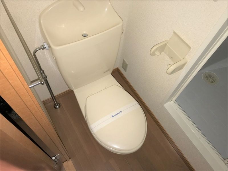 レオパレスグランデペスカ トイレ