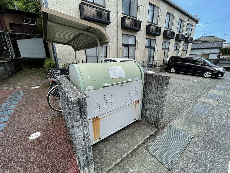 レオパレスソレーユ 共用部分