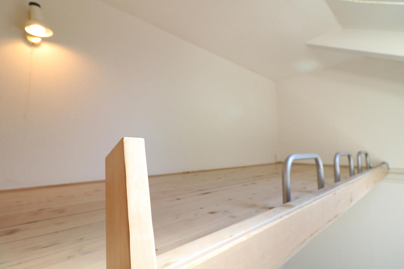 レオパレスナカイ　 収納