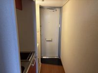 レオパレスＮＴ 玄関