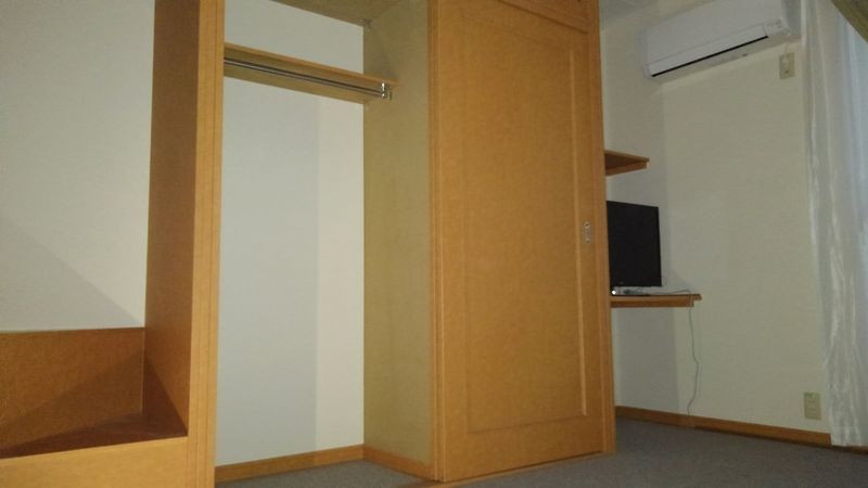 レオパレスシルバーアロー 収納