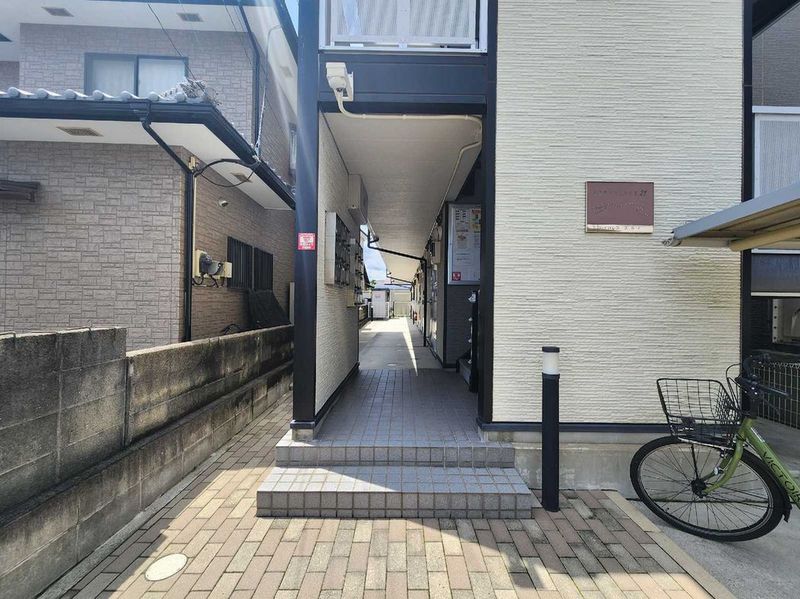 レオパレススカイ エントランス