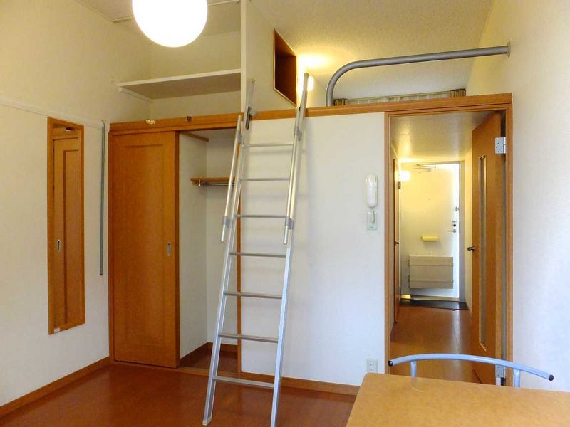 レオパレスホークヒルズⅡ 収納