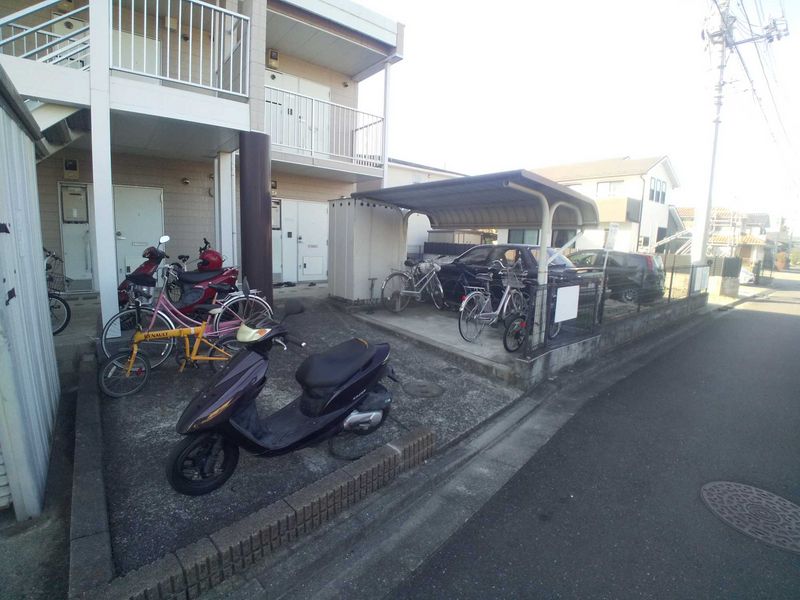 レオパレスグロリアスⅢ 共用部分