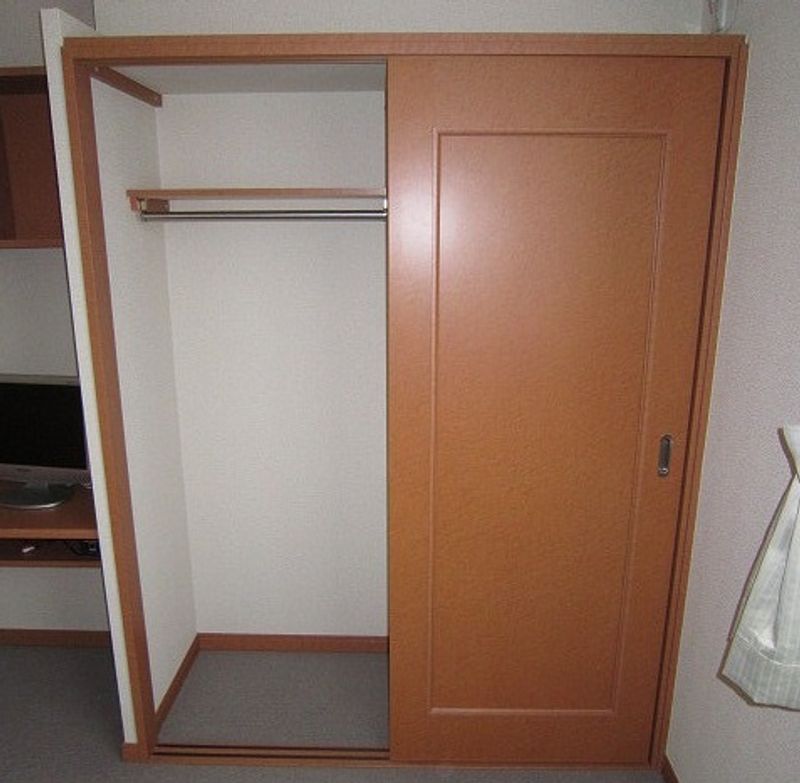 レオパレスサニースクエアーＡ 収納