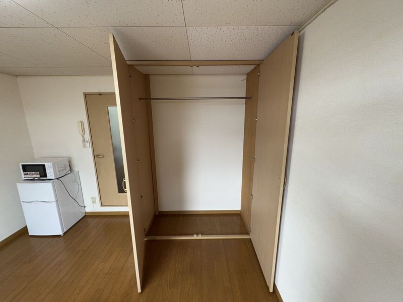レオパレスハーモニー 収納