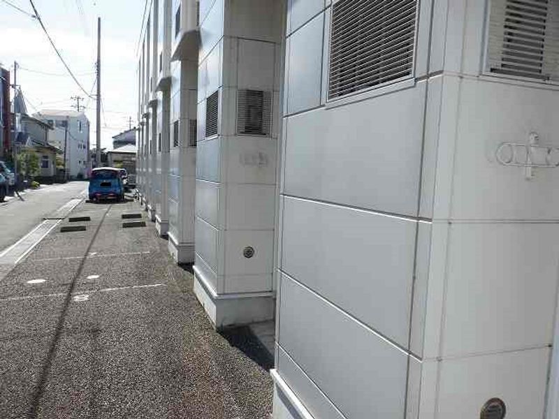 レオパレスＭ・ＹⅡ 駐車場