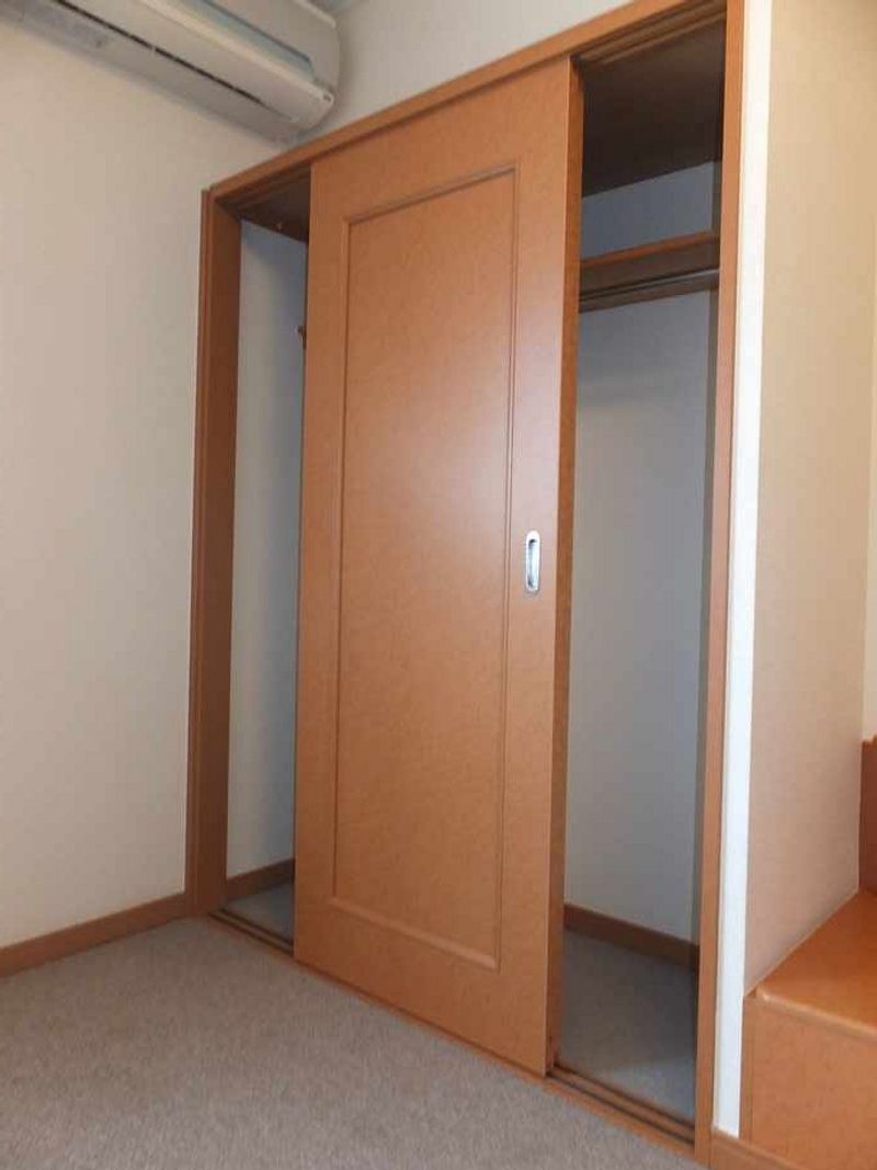 レオパレスゲンキ 収納