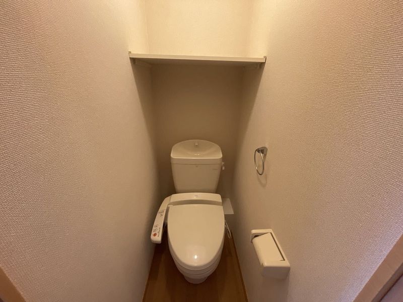 leopalace Nest Nakamozu II Toilet