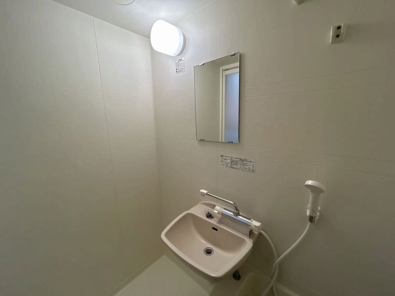 レオパレス角 洗面台