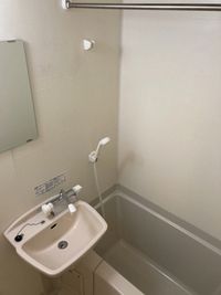 レオパレスＦＩＯＲＩ高松 風呂