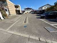 レオパレスボヌールメゾン　ＴＭ 駐車場