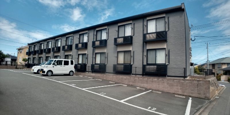 レオパレス三輪弐番館 外観