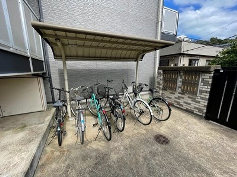 レオパレスカナスギ 共用部分