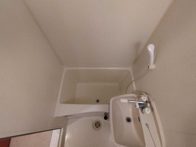 レオパレスシャンテＣ 風呂