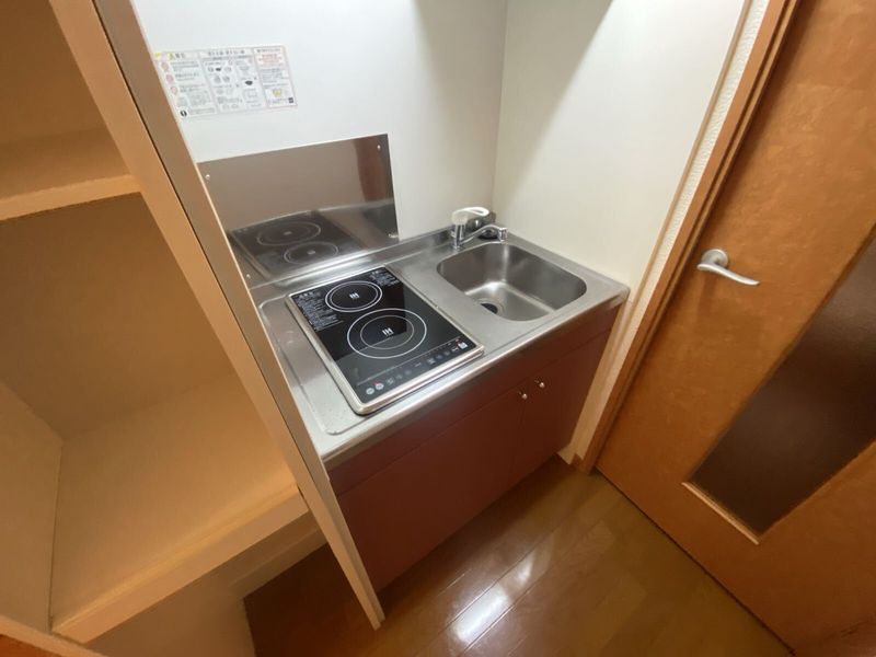 レオパレストビス キッチン