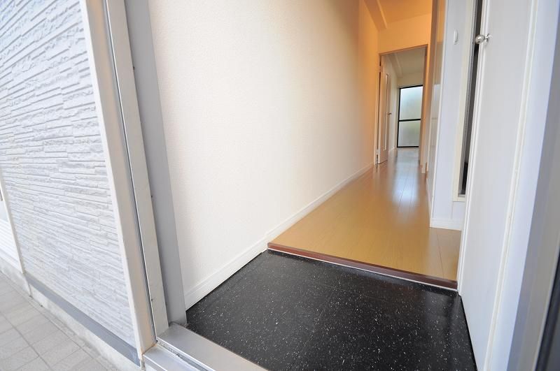 leopalace Takuya II Entrance