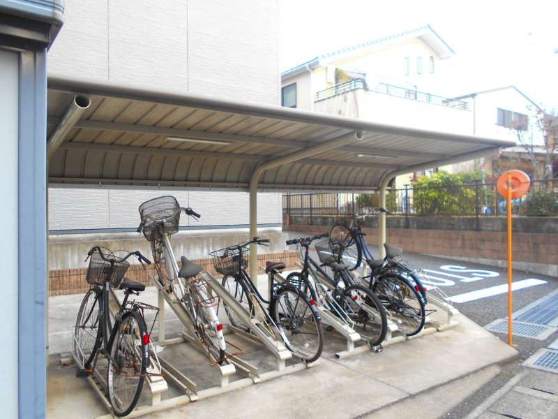 レオパレスα 共用部分