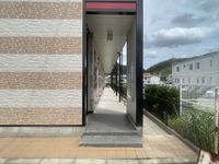 レオパレス山路 エントランス