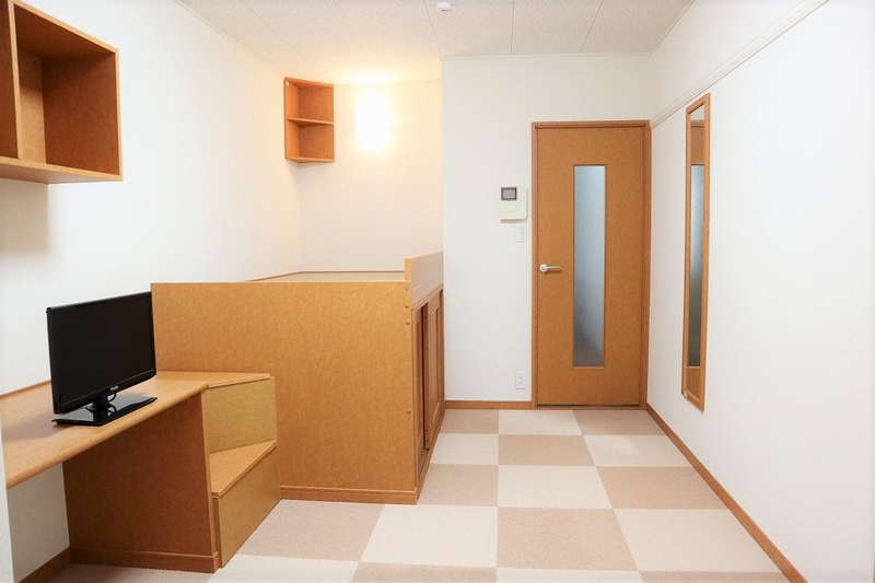 レオパレスガーデン 居間