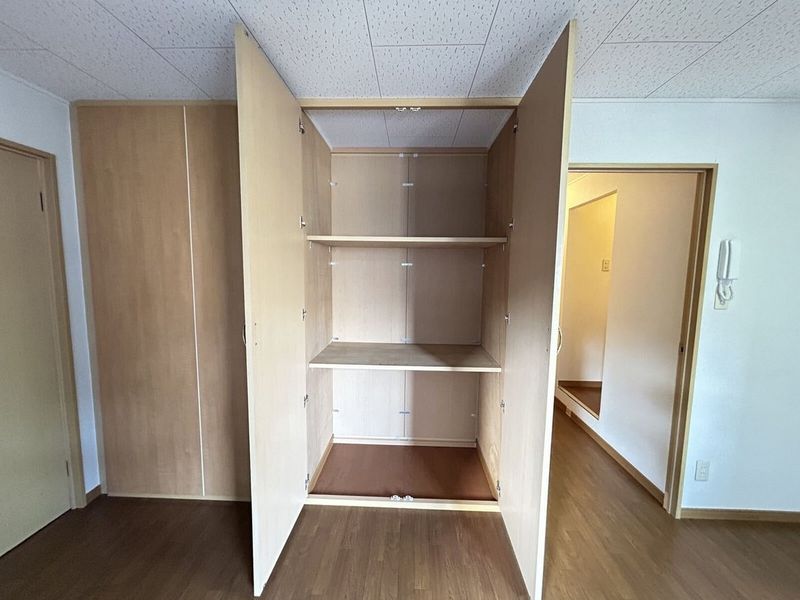 leopalace Sho Storage