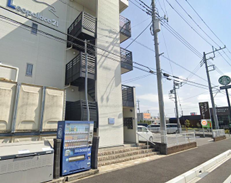 レオネクストレオテクノポリス２ エントランス
