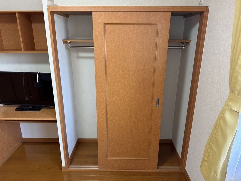 レオパレスシュウⅠ 収納