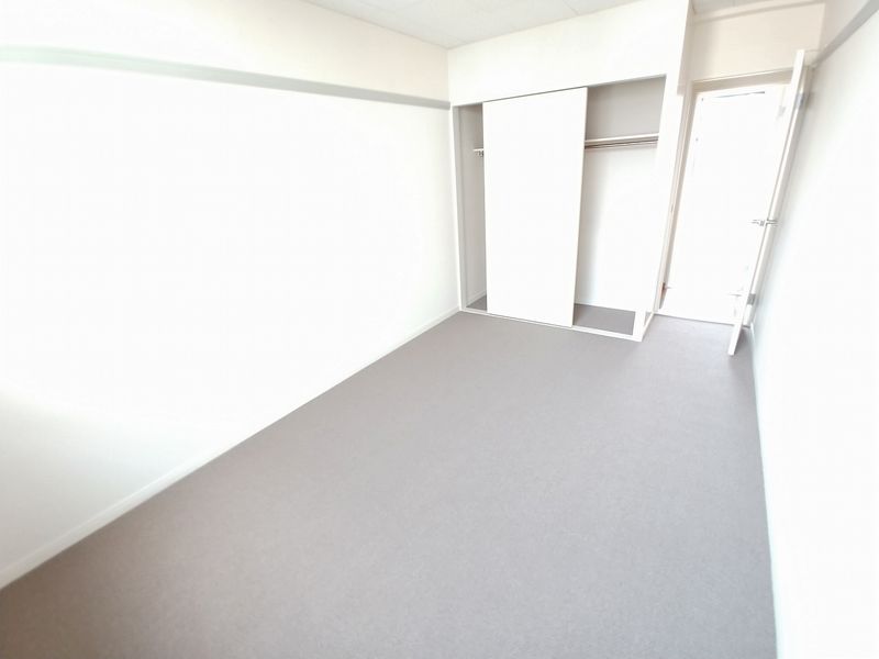 レオパレスあかし大久保弐番館 寝室