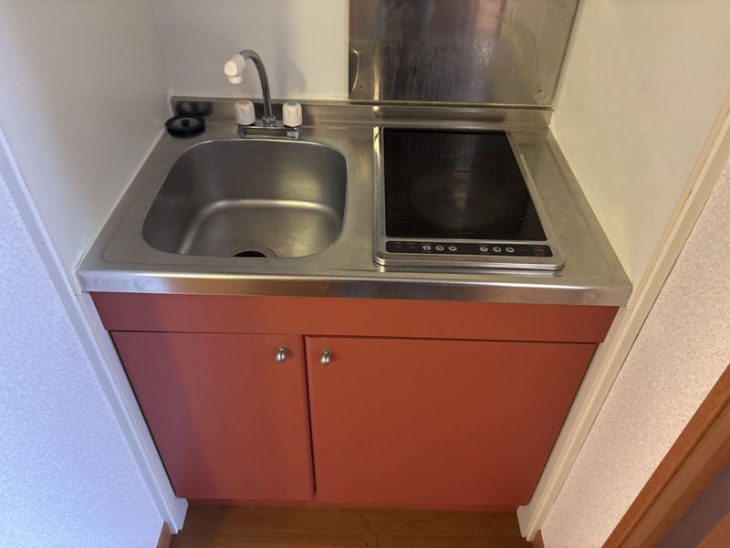 レオパレスＶＩＣＴＯＲＹＯＮＥ キッチン