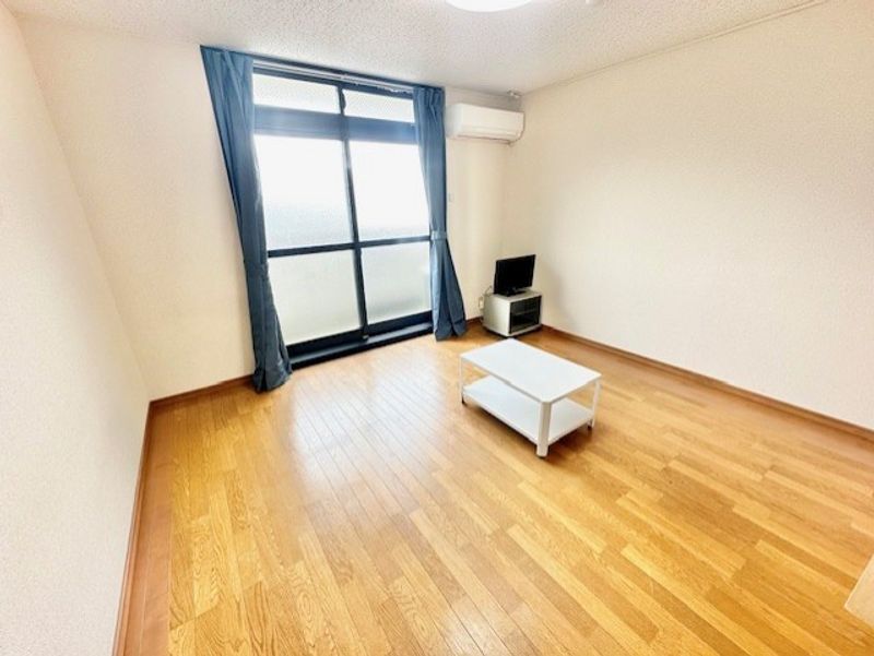 レオパレスソフィアＡ 居間