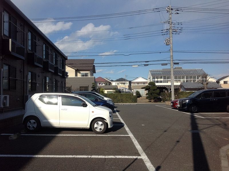 レオネクストプレジオ 駐車場