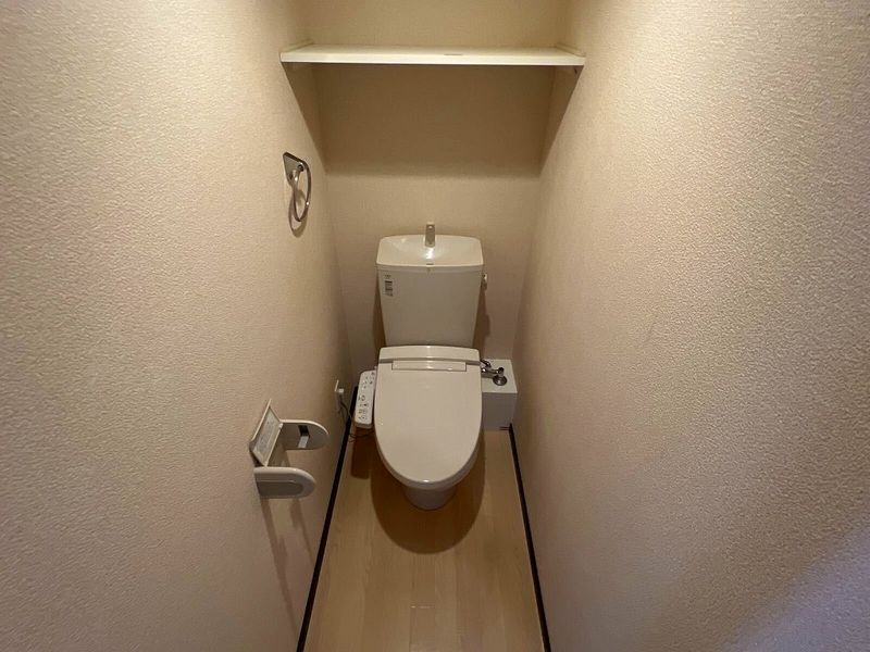 レオネクストトレゾールＫＳ トイレ