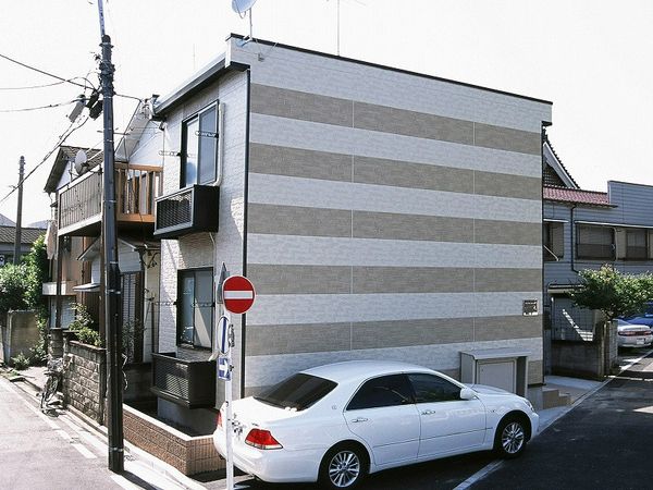レオパレスなかやまⅡ 外観